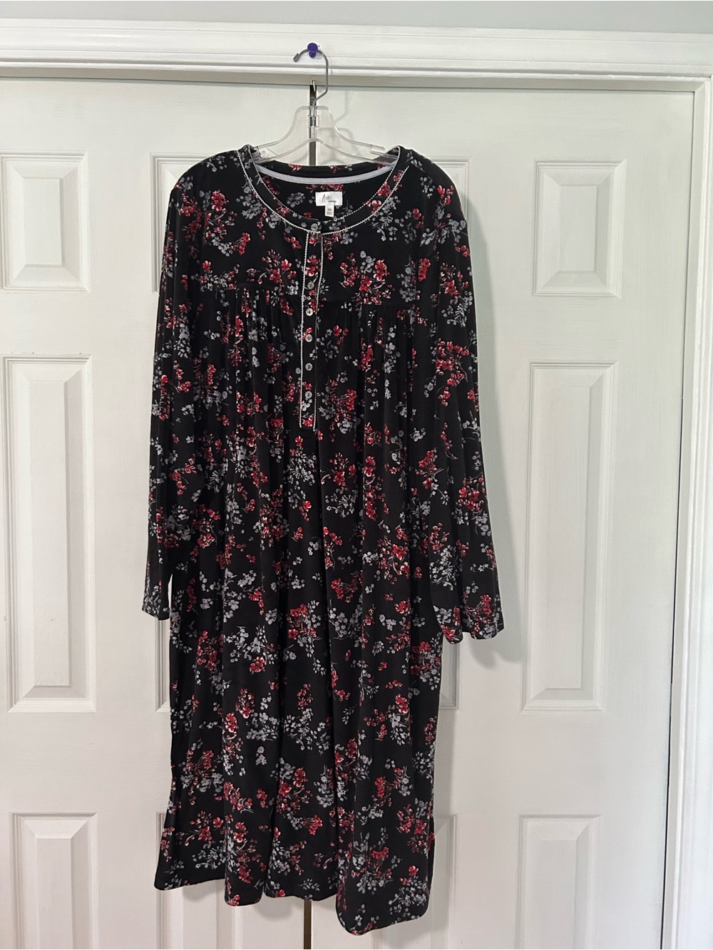 Nightgown aria woman size 4x pajamas